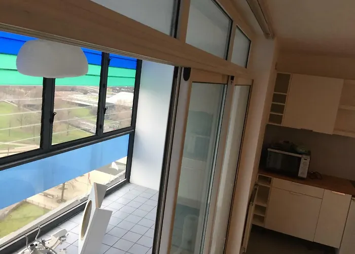 Ferme アパート リール